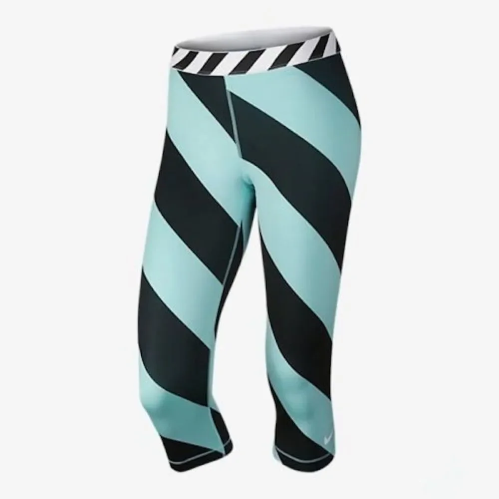 Nike Pro Capri 3/4 Exercise Gym Tights